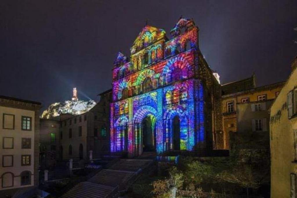 Logis Du Chandelier Le Puy-en-Velay 外观 照片